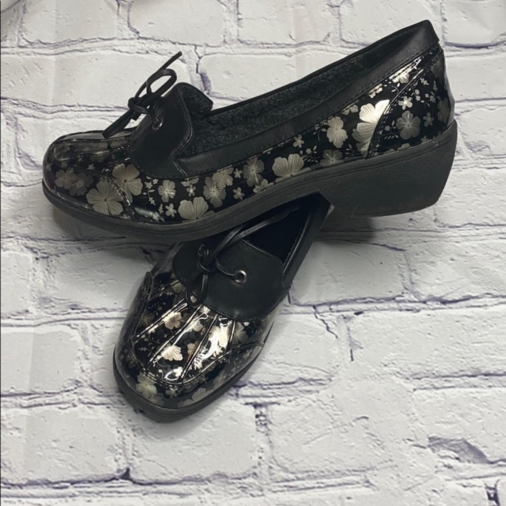 Wanderlust Rain Shoes